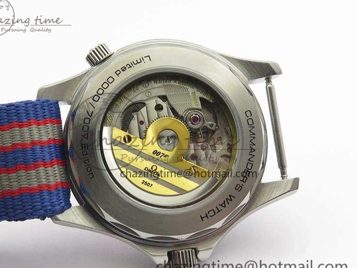 0213 FashionForward Seamaster 300M 007 SS URF 1:1 Best Edition White Dial Ceramic Bezel On Nylon Strap A2507(Free SS Bracelet) 8118